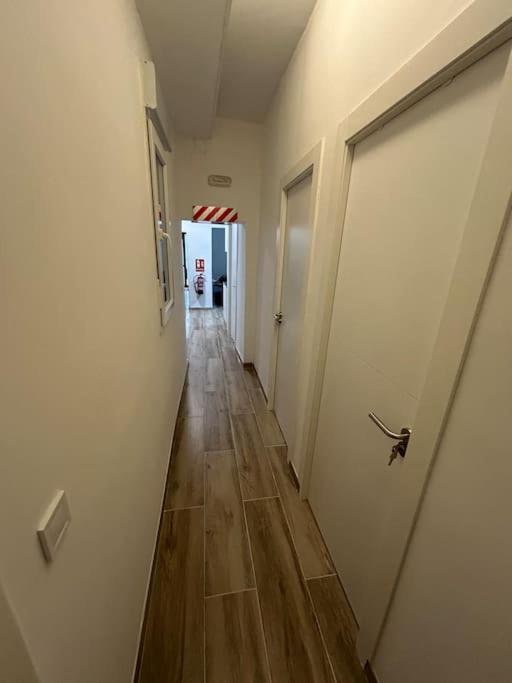 Apartamento Recien Reformado Con 5 Habitaciones Y 3 Banos Madrid Exterior foto